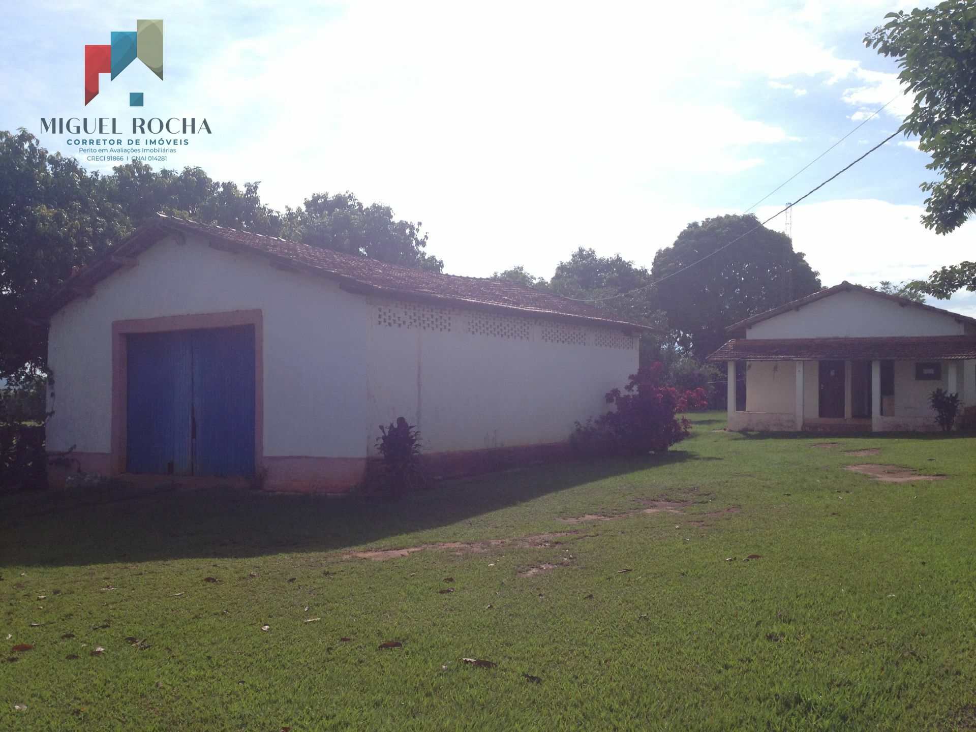 Fazenda à venda com 2 quartos, 88400m² - Foto 21