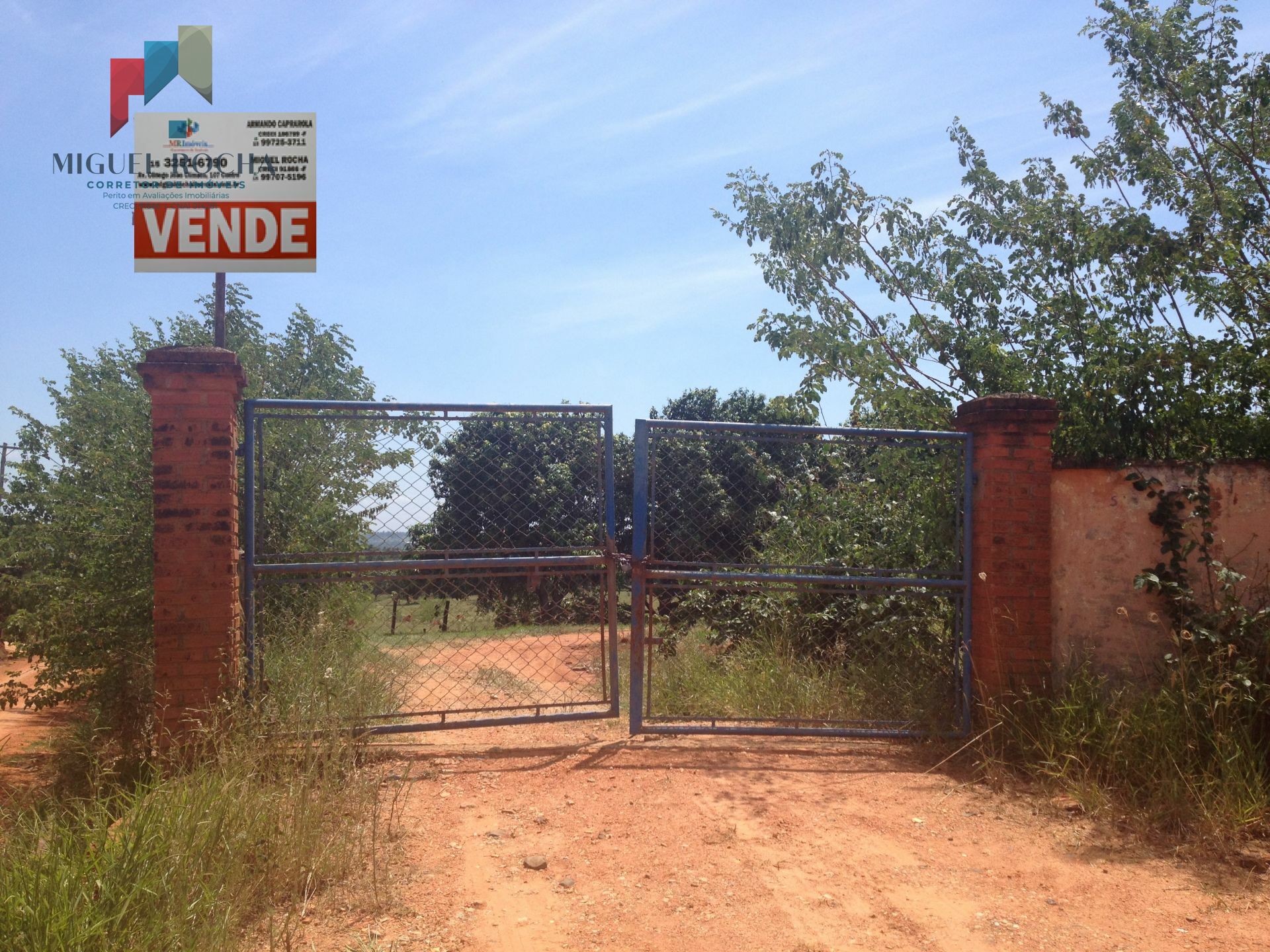 Fazenda à venda com 2 quartos, 88400m² - Foto 27