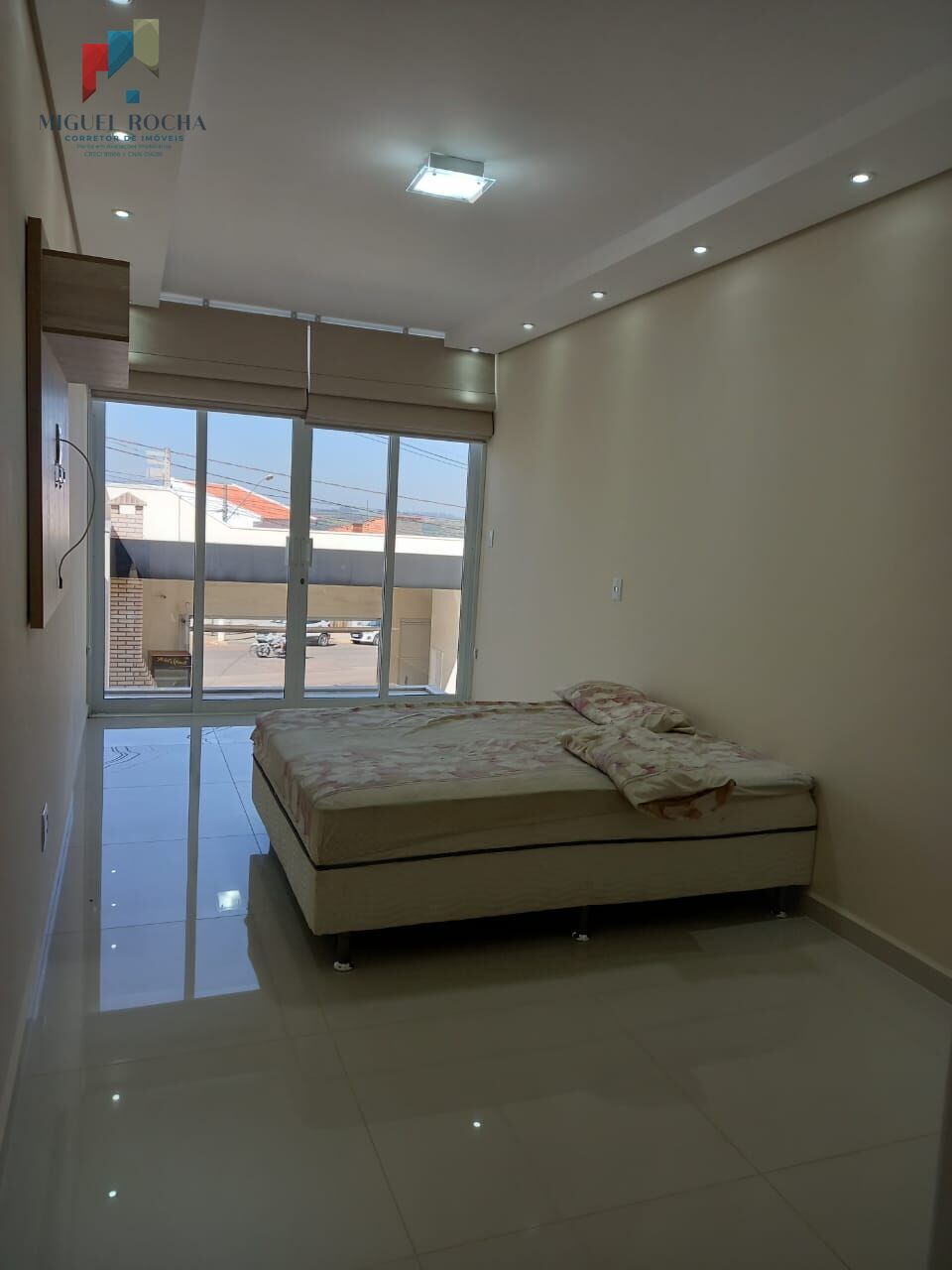 Casa à venda com 2 quartos, 167m² - Foto 9