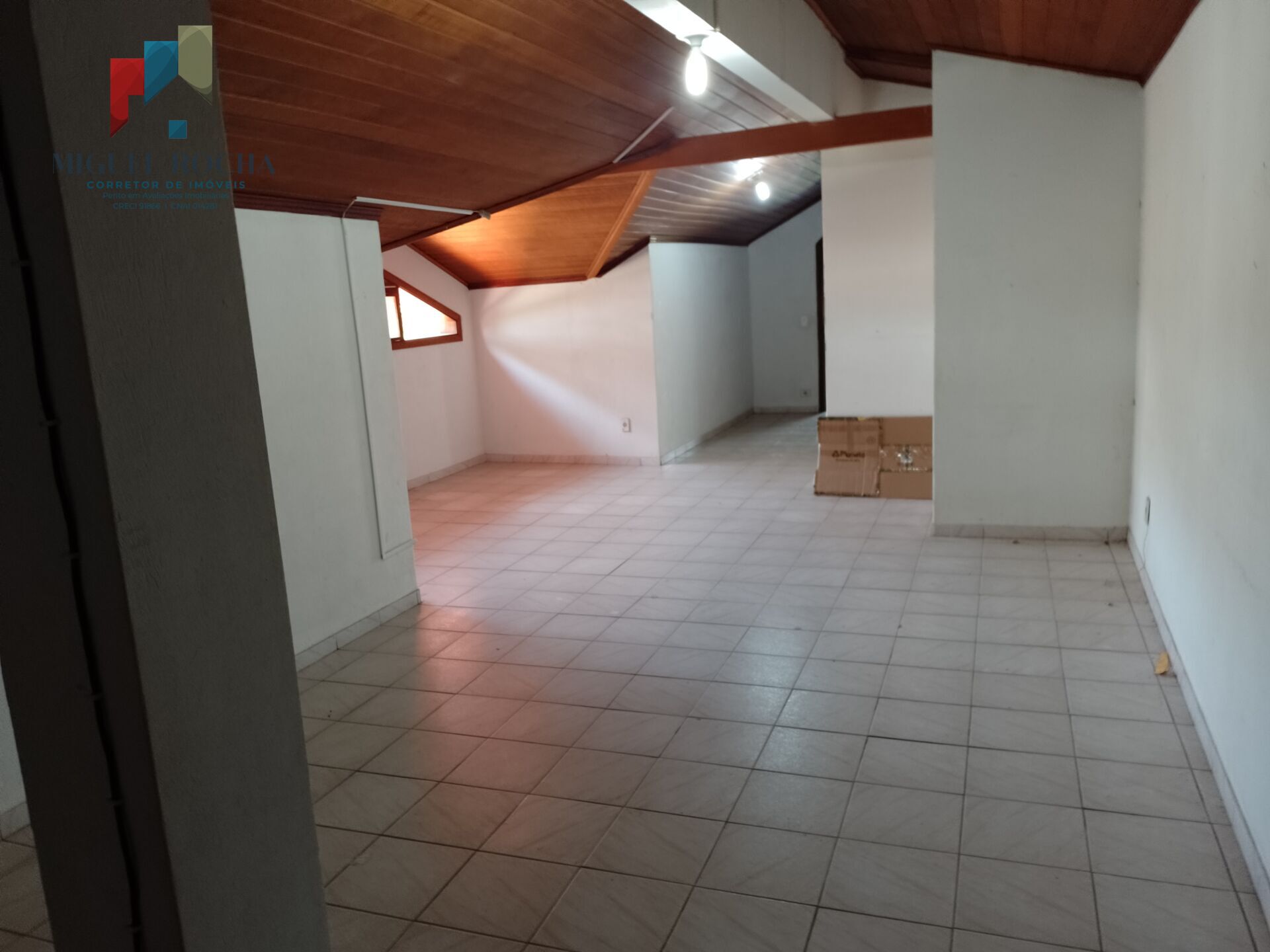 Casa à venda com 4 quartos, 314m² - Foto 38