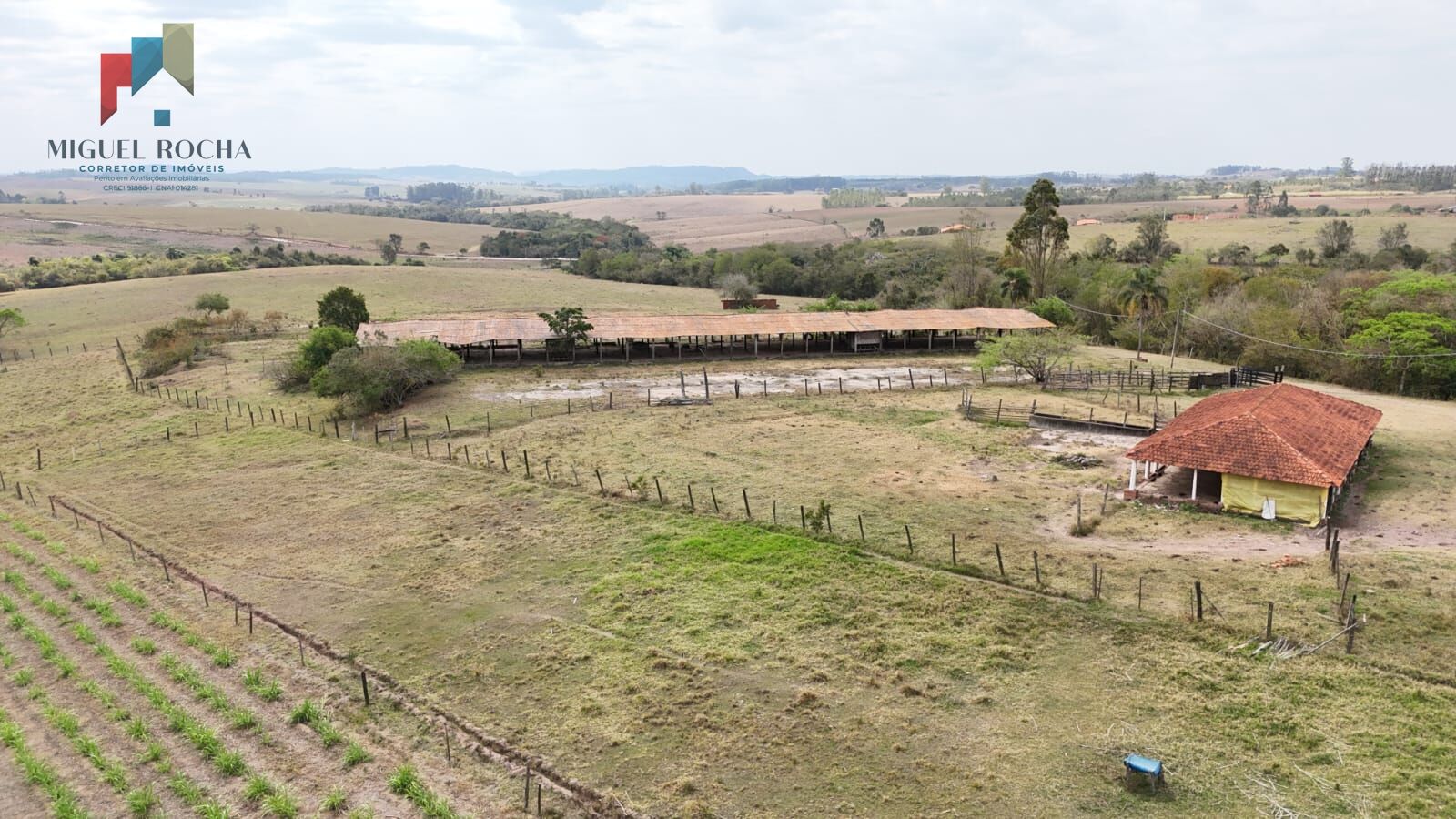 Sítio à venda com 2 quartos, 316536m² - Foto 14