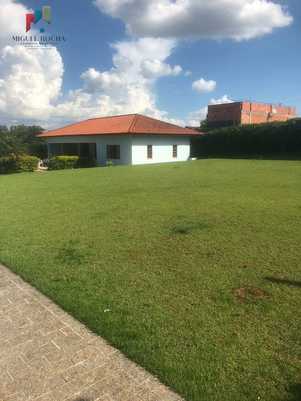 Casa de Condomínio à venda com 4 quartos, 394m² - Foto 3