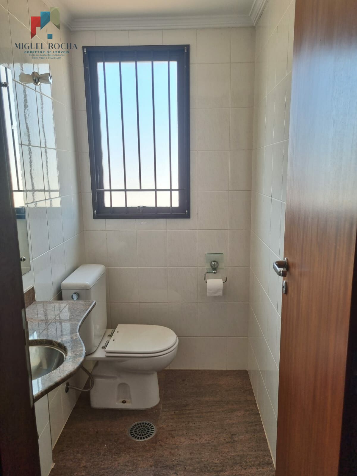 Apartamento à venda com 3 quartos, 150m² - Foto 10