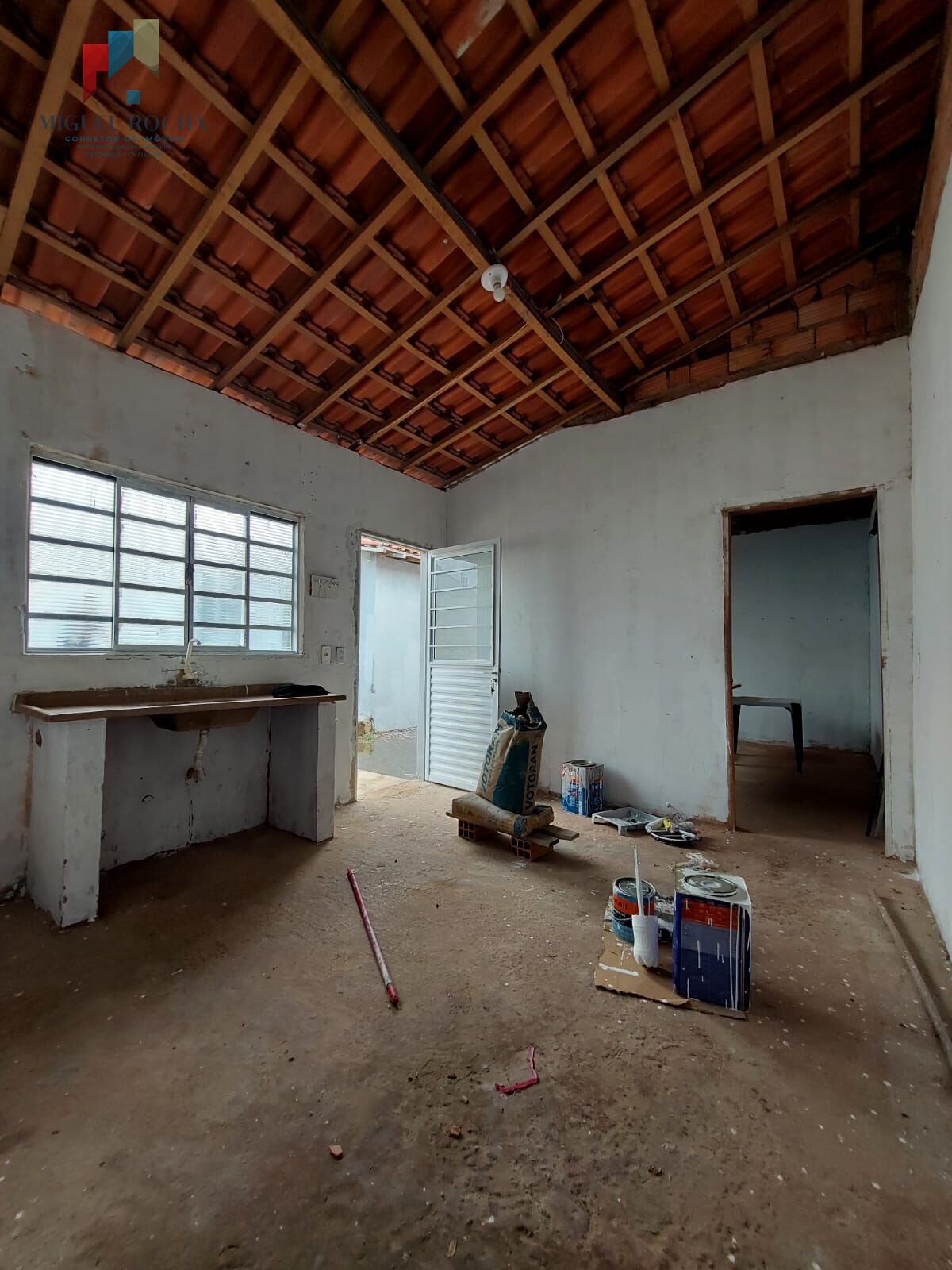 Casa para alugar com 2 quartos, 150m² - Foto 28