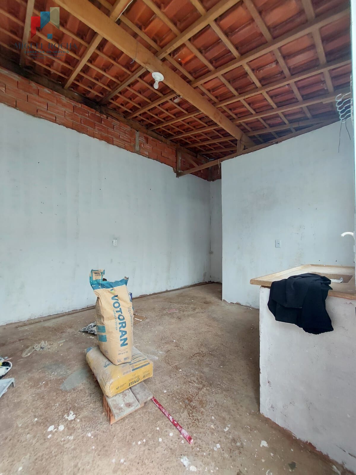 Casa para alugar com 2 quartos, 150m² - Foto 14