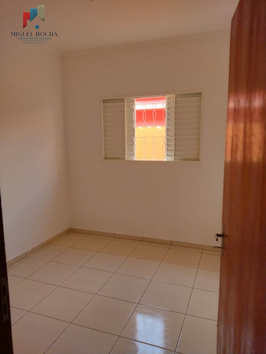 Casa à venda com 2 quartos, 125m² - Foto 10