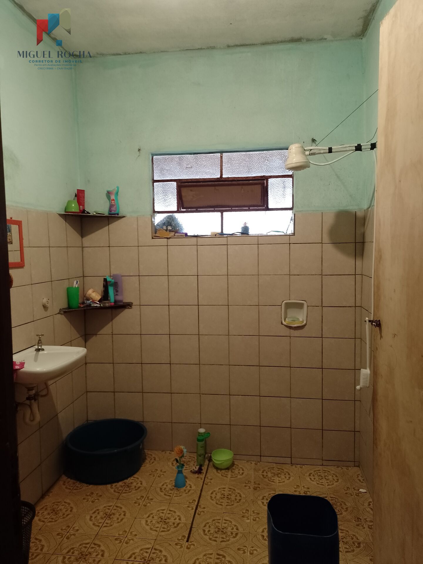 Casa à venda com 3 quartos, 89m² - Foto 2