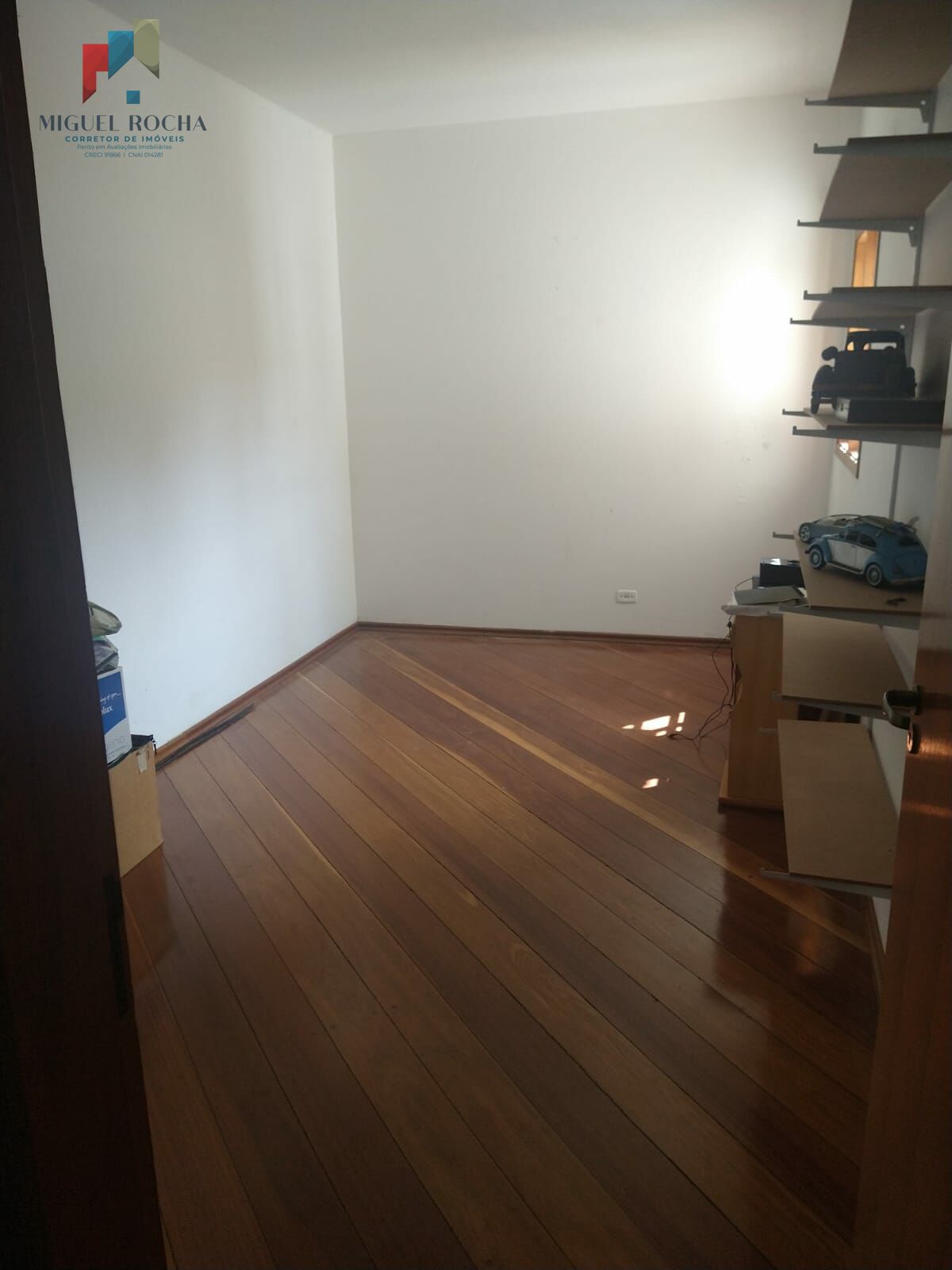 Casa à venda com 3 quartos, 278m² - Foto 13