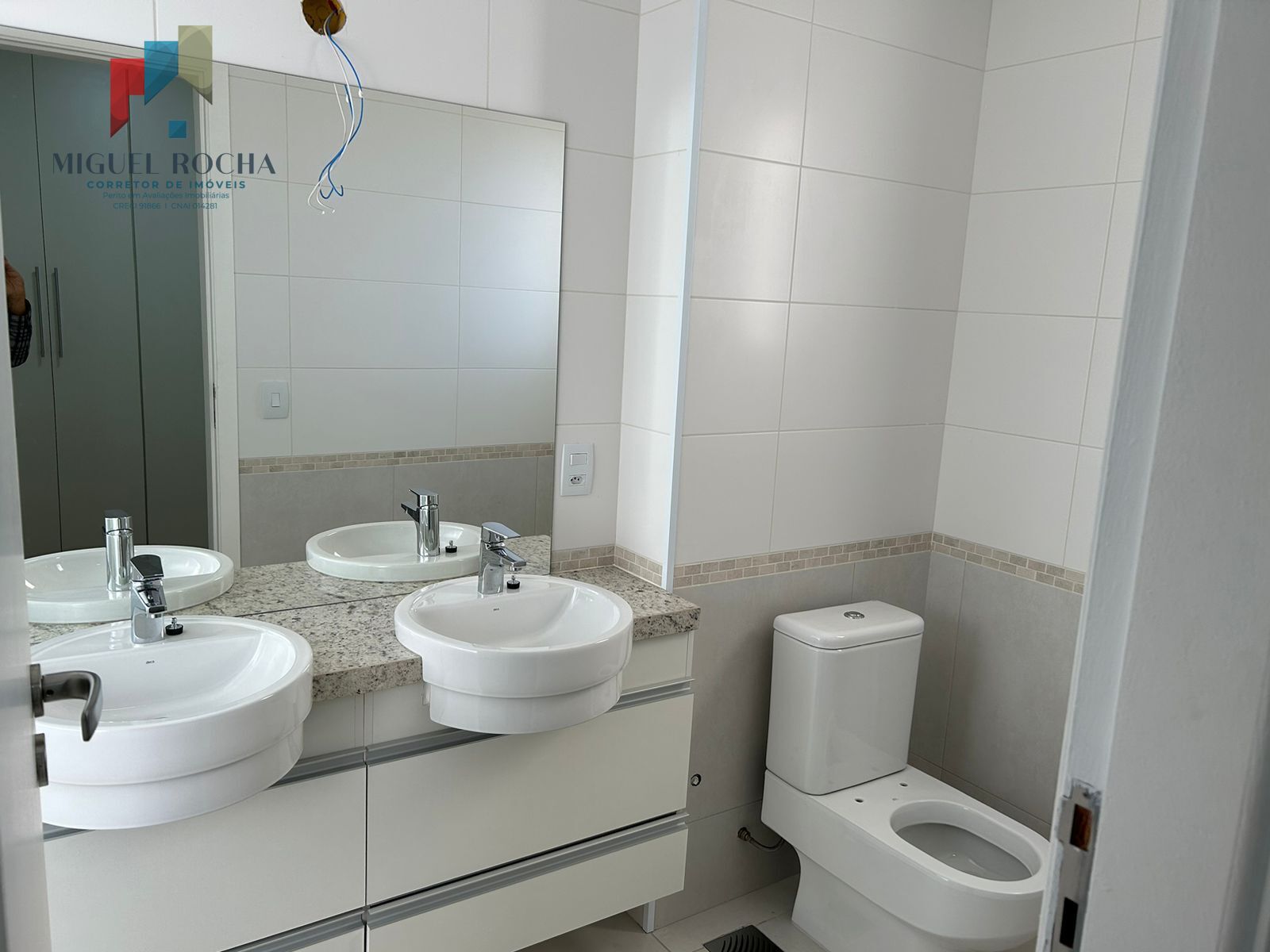 Apartamento à venda com 3 quartos, 162m² - Foto 17