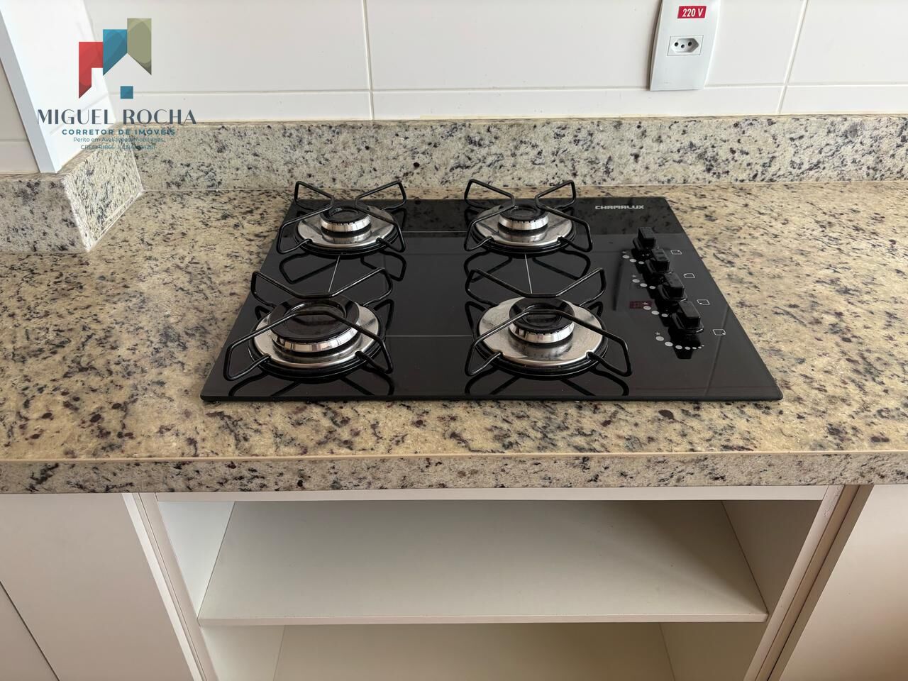 Apartamento à venda com 3 quartos, 162m² - Foto 10
