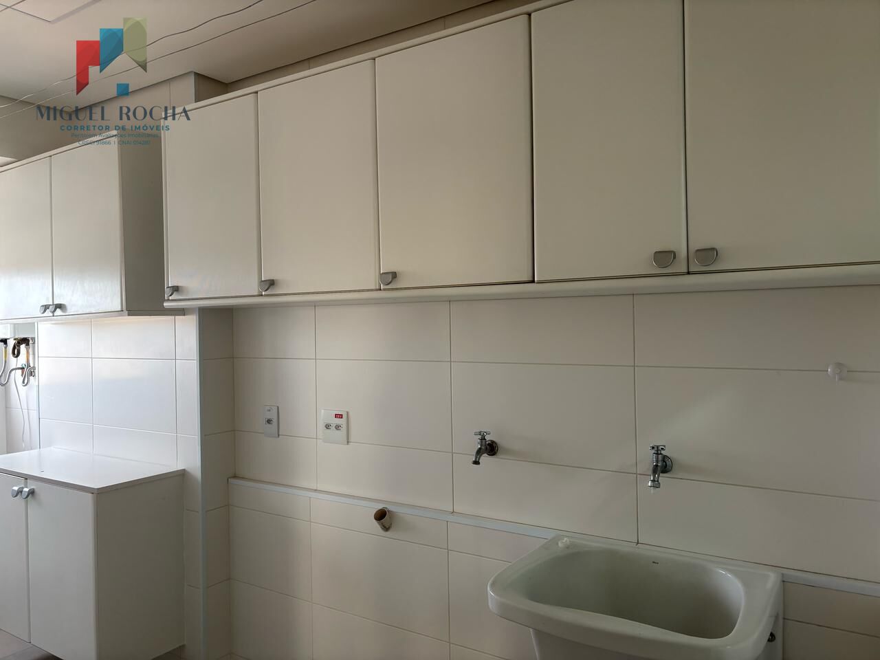 Apartamento à venda com 3 quartos, 162m² - Foto 12