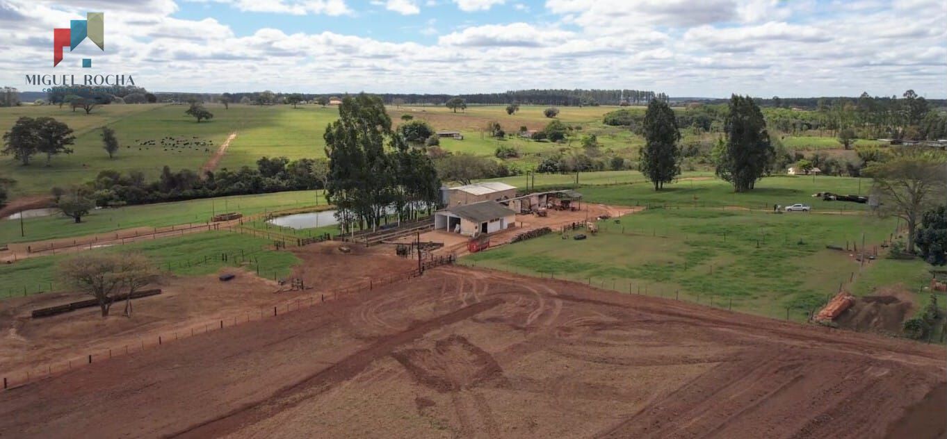 Fazenda à venda com 3 quartos, 968000m² - Foto 9