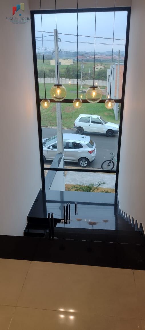 Sobrado à venda com 3 quartos, 213m² - Foto 2