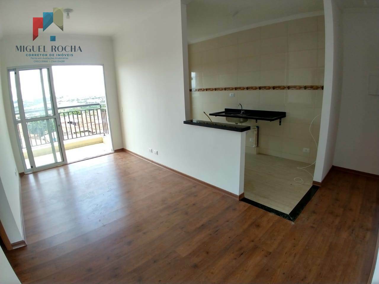 Apartamento à venda com 2 quartos, 69m² - Foto 4