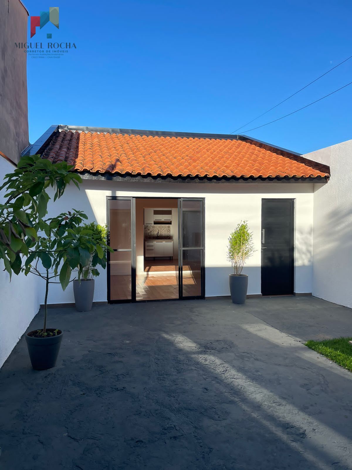 Casa à venda com 2 quartos, 96m² - Foto 3