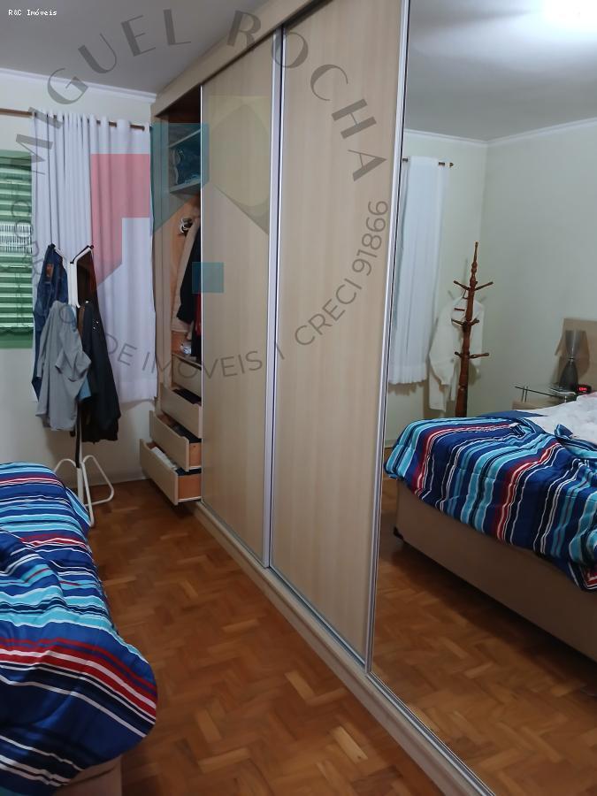 Sobrado para alugar com 3 quartos, 192m² - Foto 9