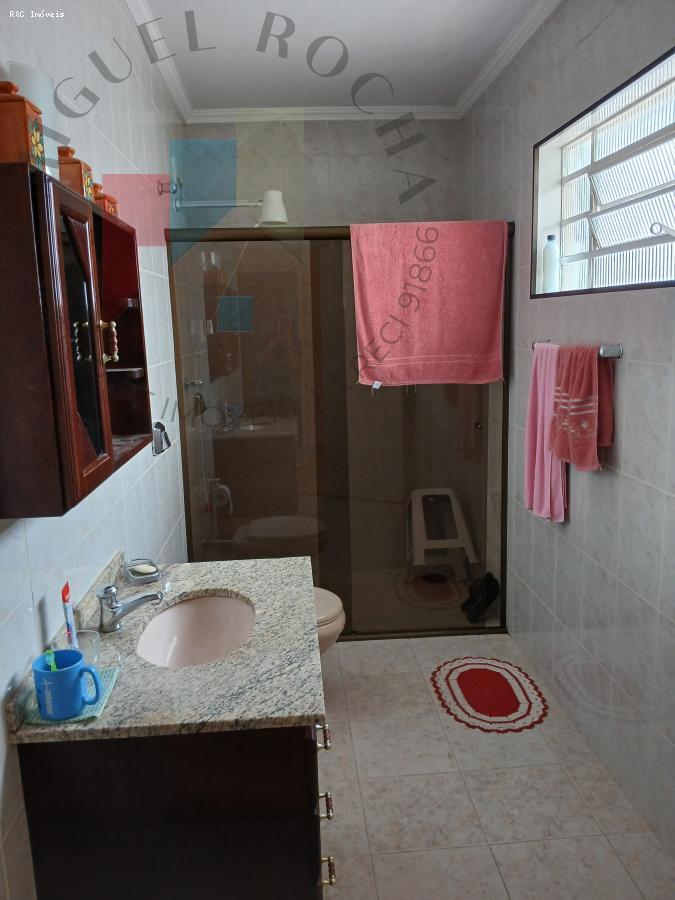 Sobrado para alugar com 3 quartos, 192m² - Foto 11