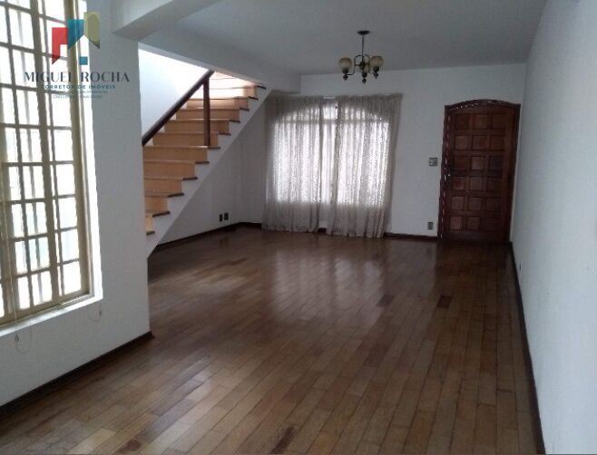 Sobrado à venda com 3 quartos, 250m² - Foto 4