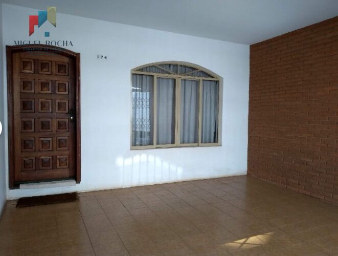 Sobrado à venda com 3 quartos, 250m² - Foto 2