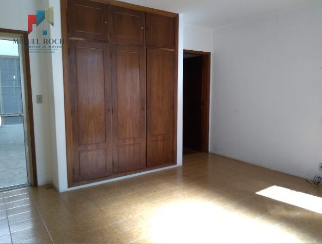 Sobrado à venda com 3 quartos, 250m² - Foto 9