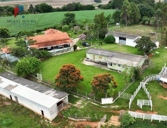 Fazenda à venda com 2 quartos, 427372m² - Foto 5