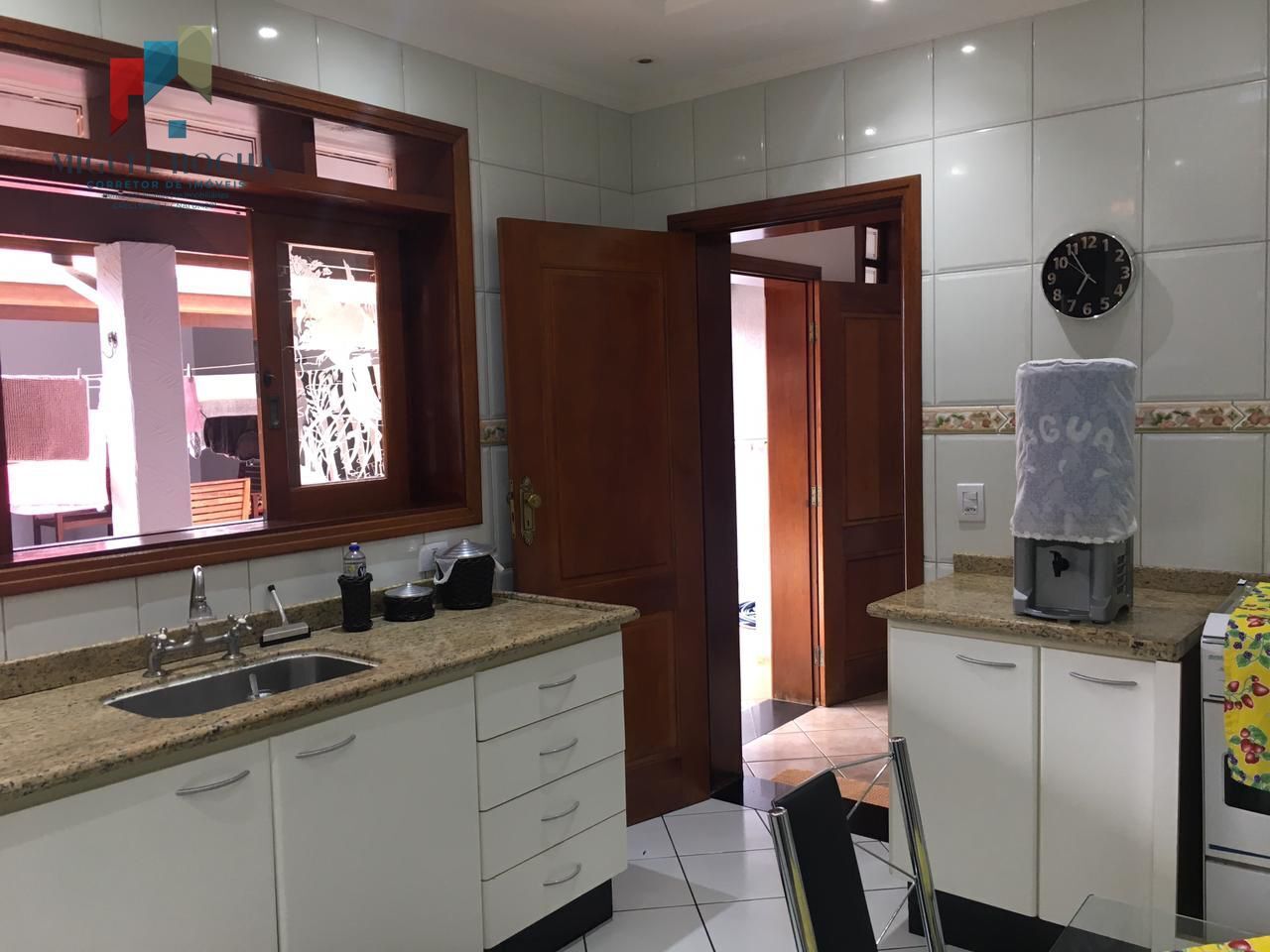 Sobrado à venda com 4 quartos, 247m² - Foto 13