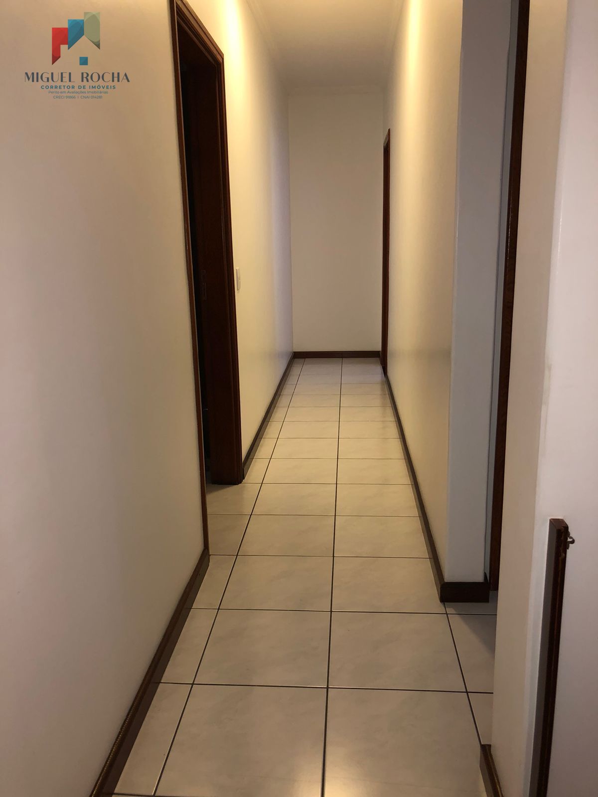 Sobrado à venda com 4 quartos, 247m² - Foto 19