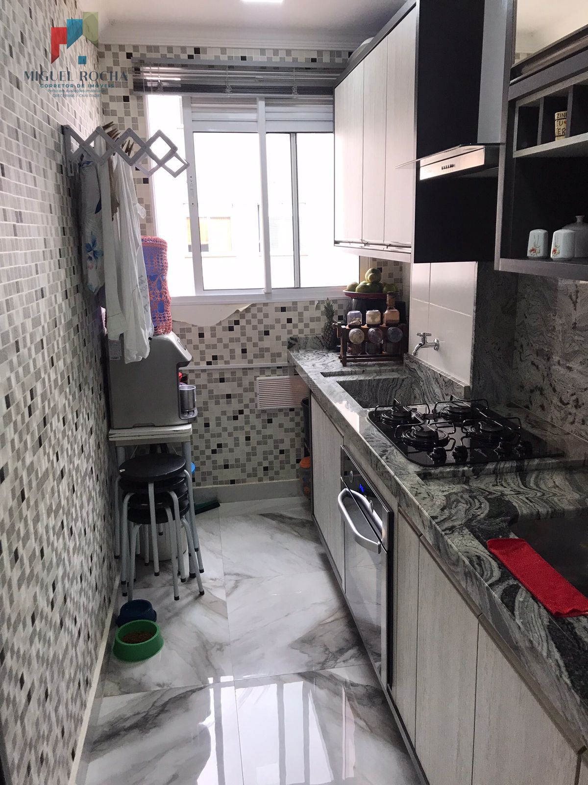 Apartamento à venda com 2 quartos, 51m² - Foto 9