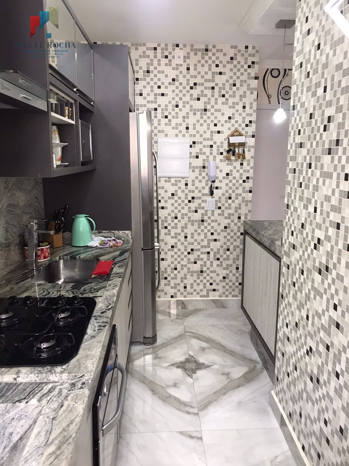 Apartamento à venda com 2 quartos, 51m² - Foto 13