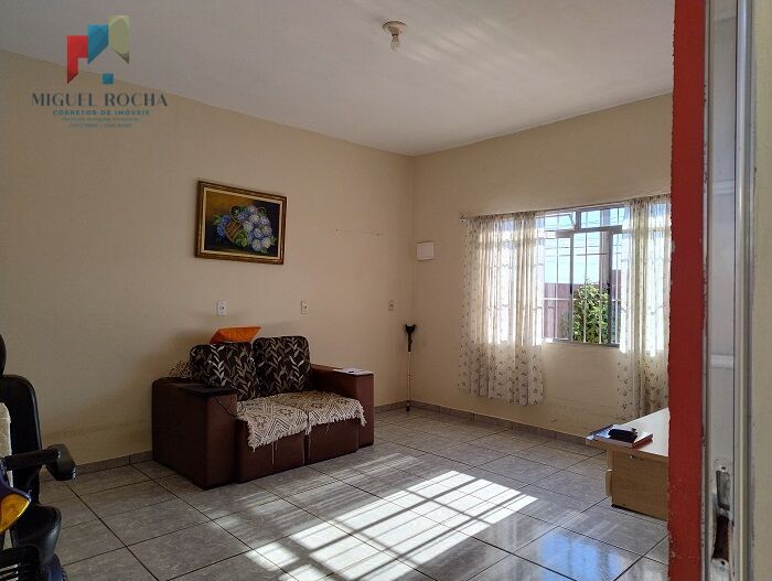 Casa, 1 quarto, 250 m² - Foto 9