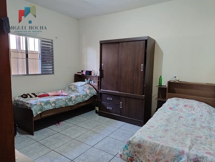 Casa, 1 quarto, 250 m² - Foto 6