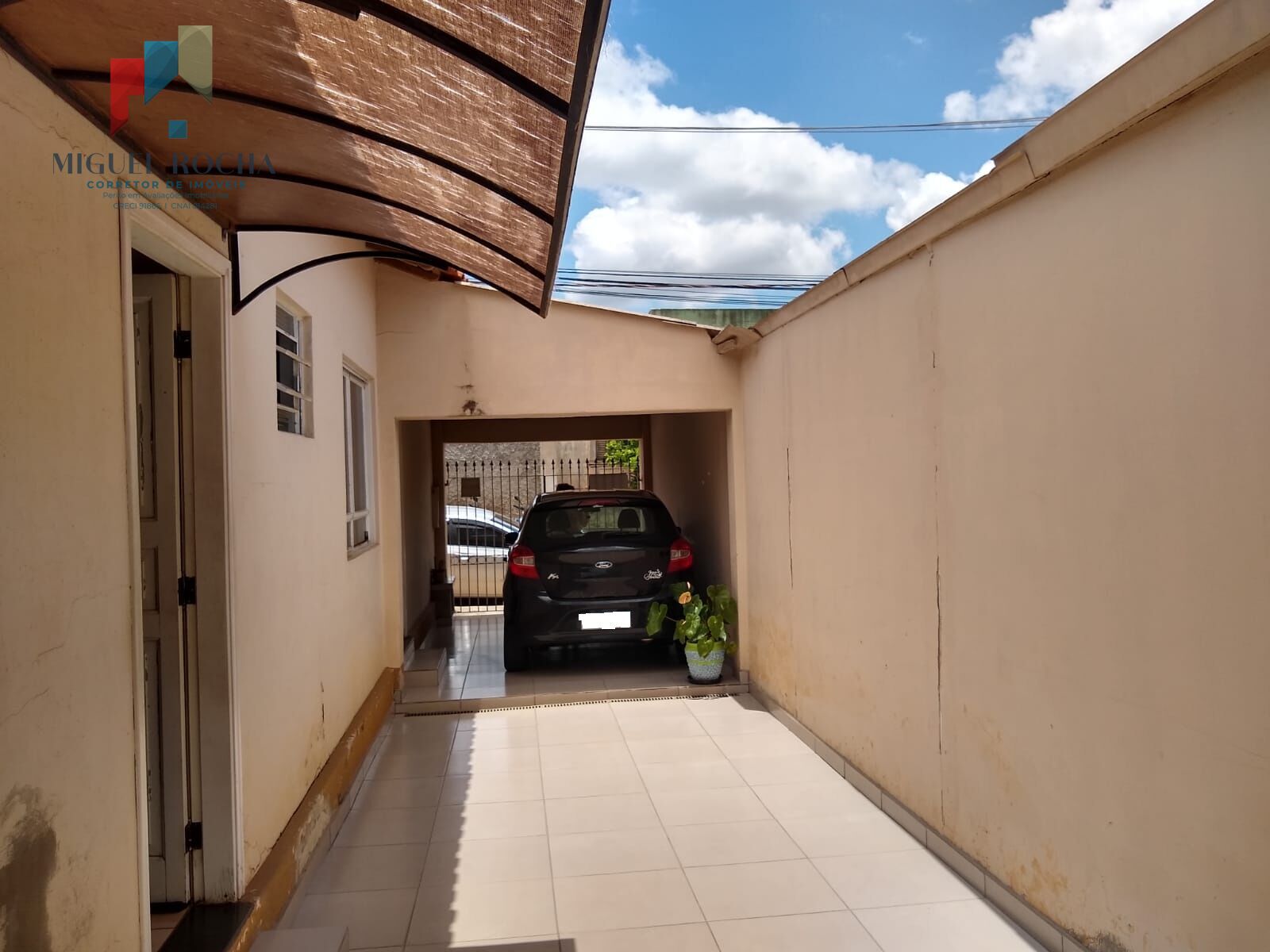 Casa à venda com 2 quartos, 100m² - Foto 3