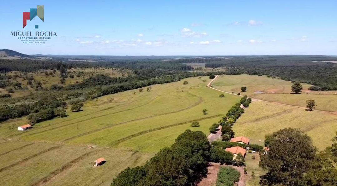 Fazenda à venda com 2 quartos, 3320000m² - Foto 19