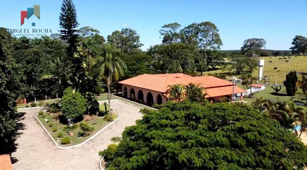 Fazenda à venda com 2 quartos, 3320000m² - Foto 6