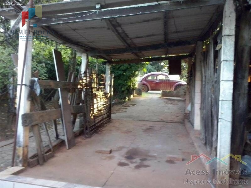 Fazenda à venda com 1 quarto, 1000m² - Foto 3