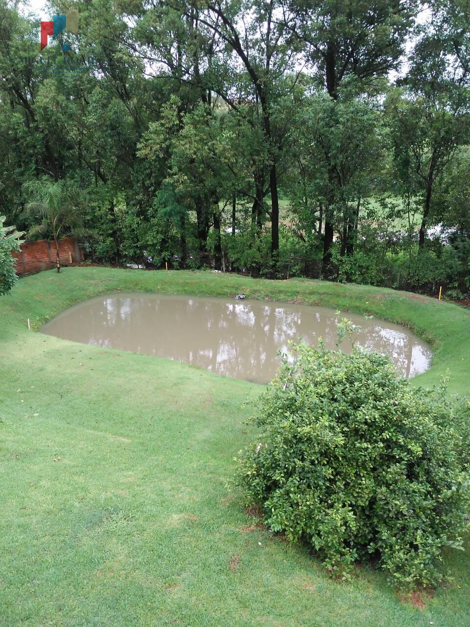 Fazenda à venda com 3 quartos, 1500m² - Foto 1