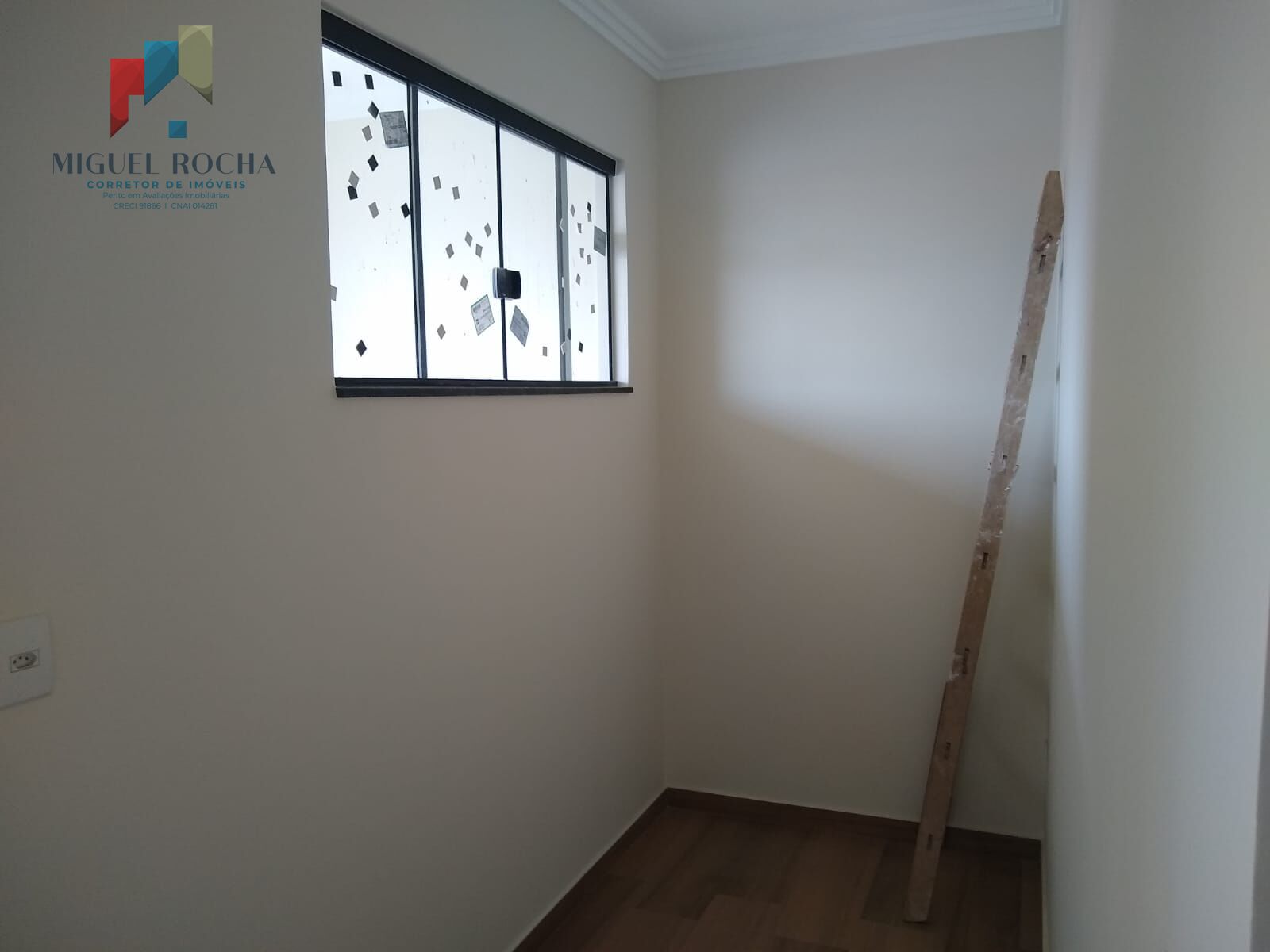 Casa à venda com 2 quartos, 120m² - Foto 13