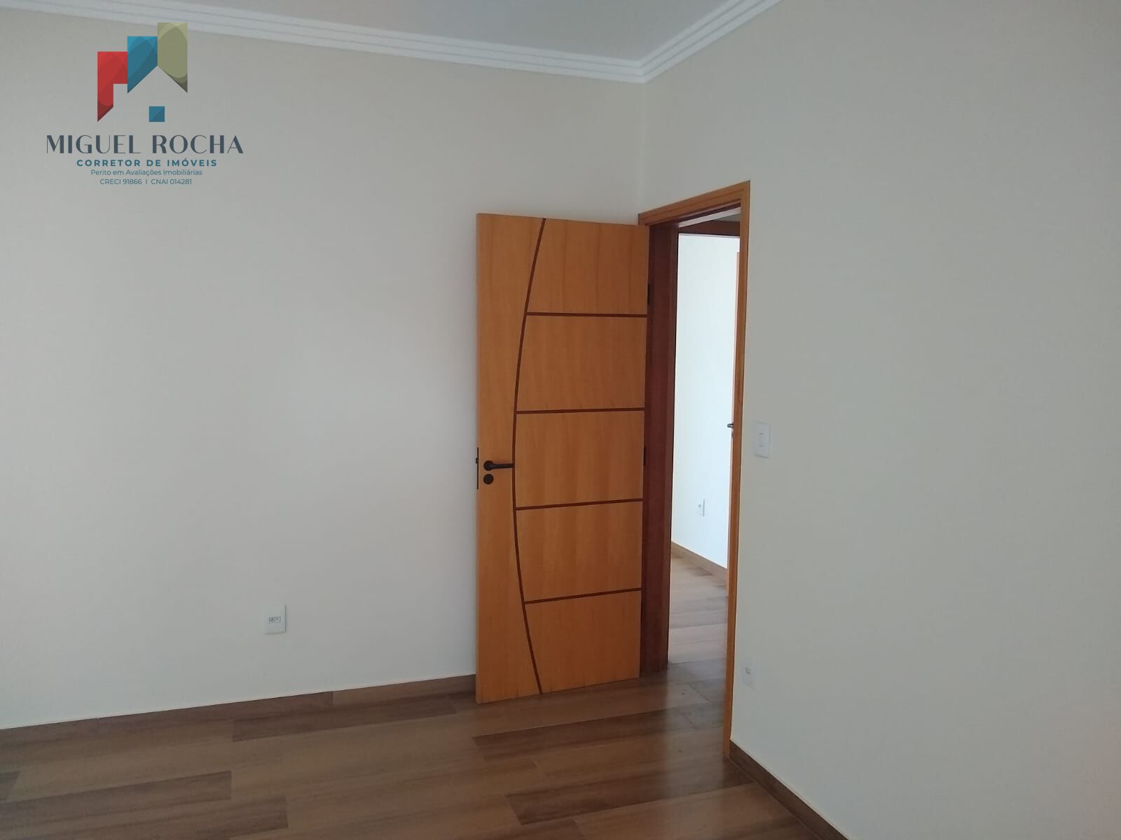 Casa à venda com 2 quartos, 120m² - Foto 35