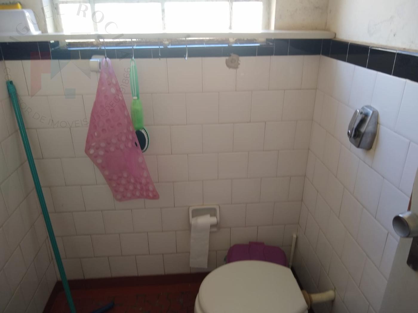 Casa à venda com 3 quartos, 600m² - Foto 16