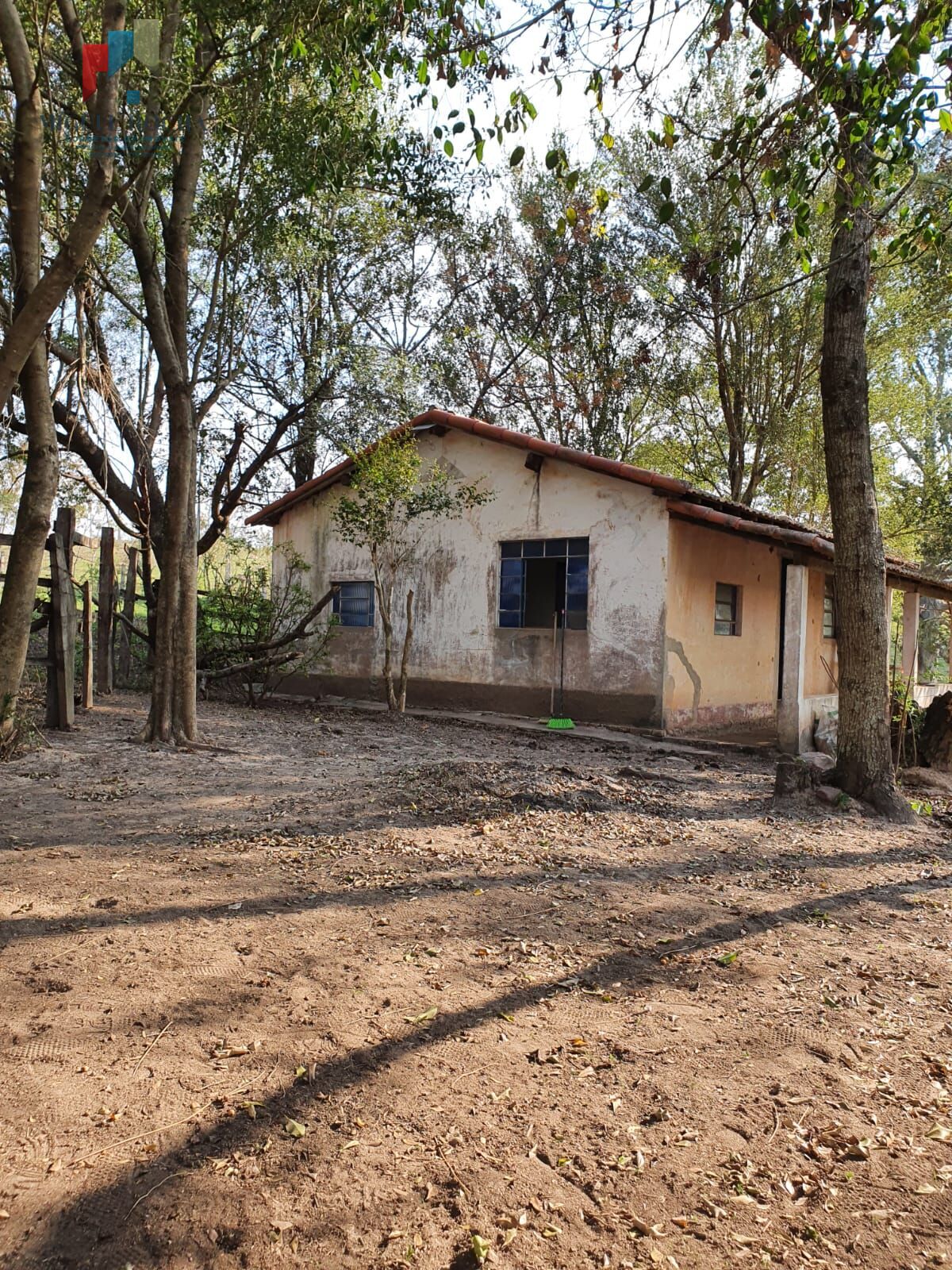 Fazenda à venda com 2 quartos, 169400m² - Foto 1