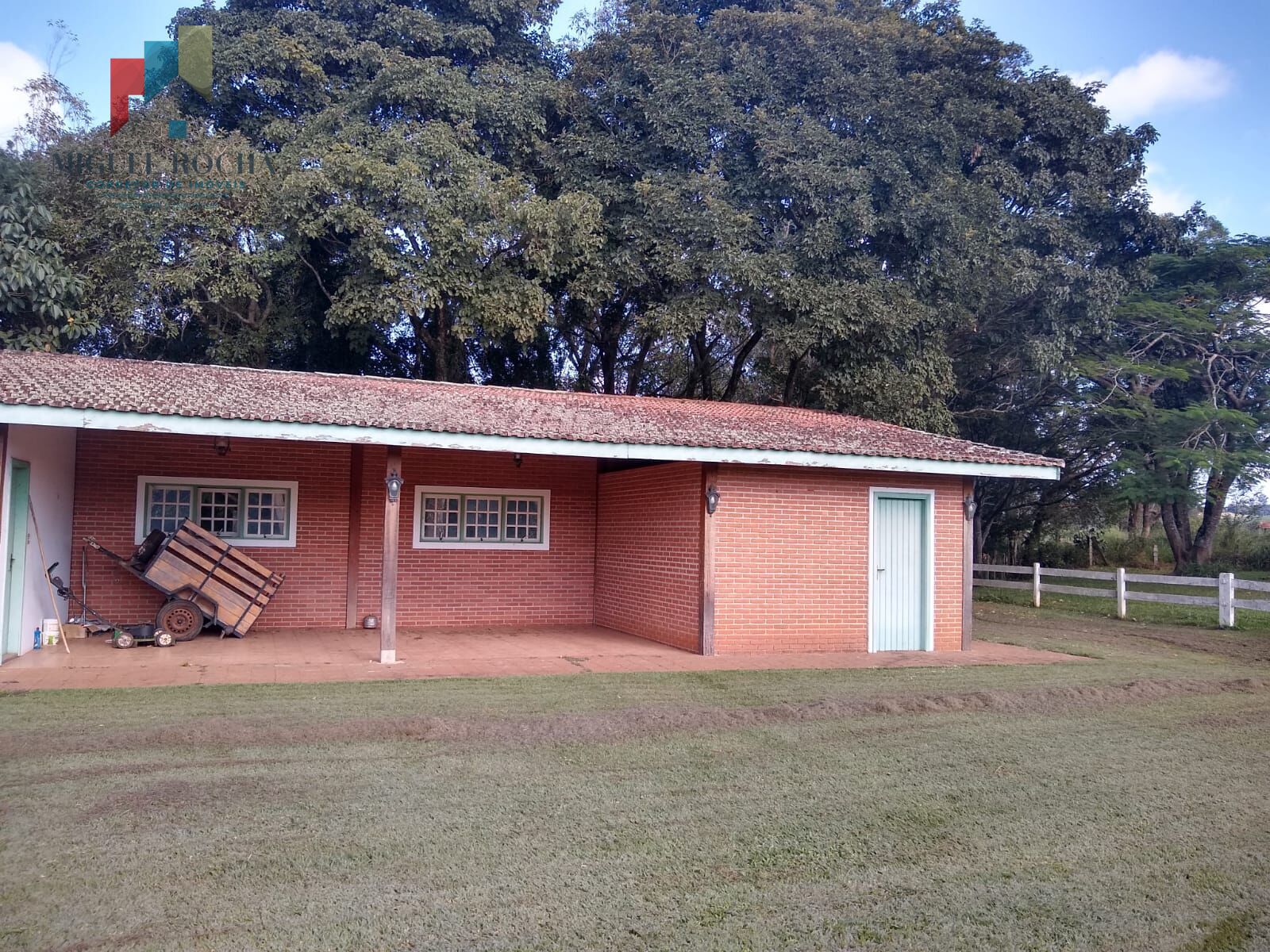 Fazenda à venda com 4 quartos, 336380m² - Foto 12