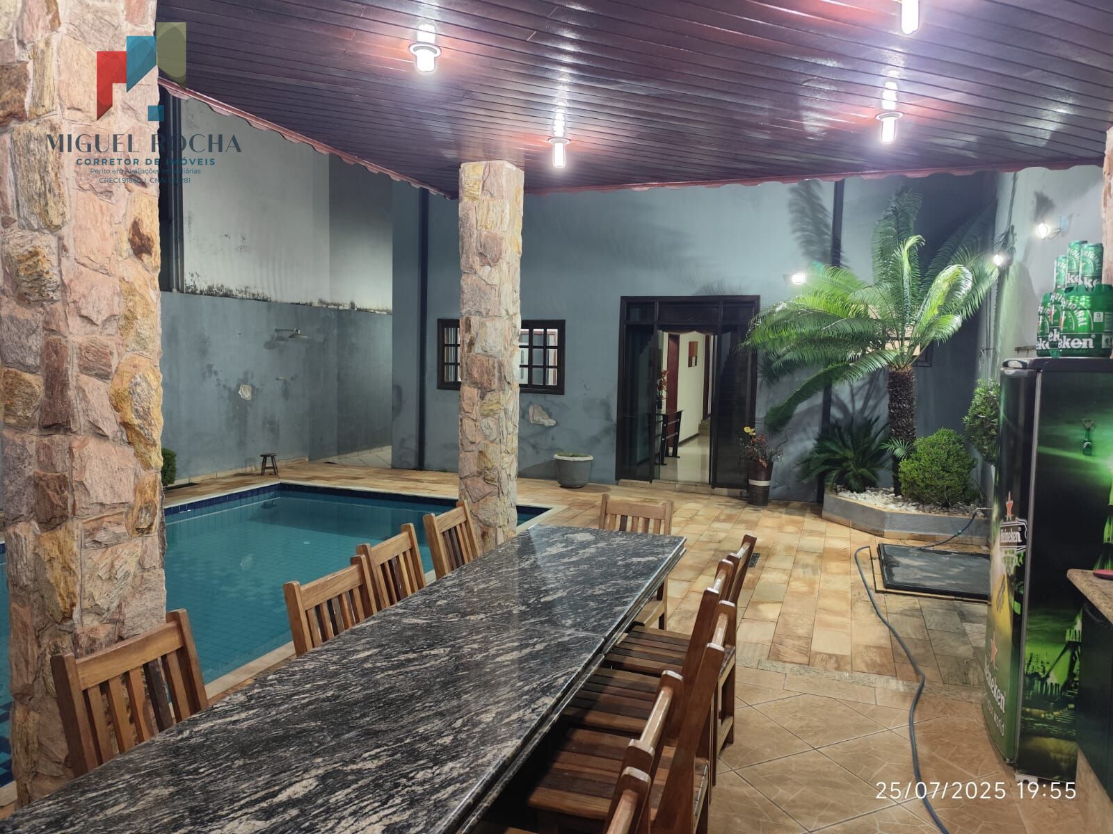 Casa, 2 quartos, 204 m² - Foto 2