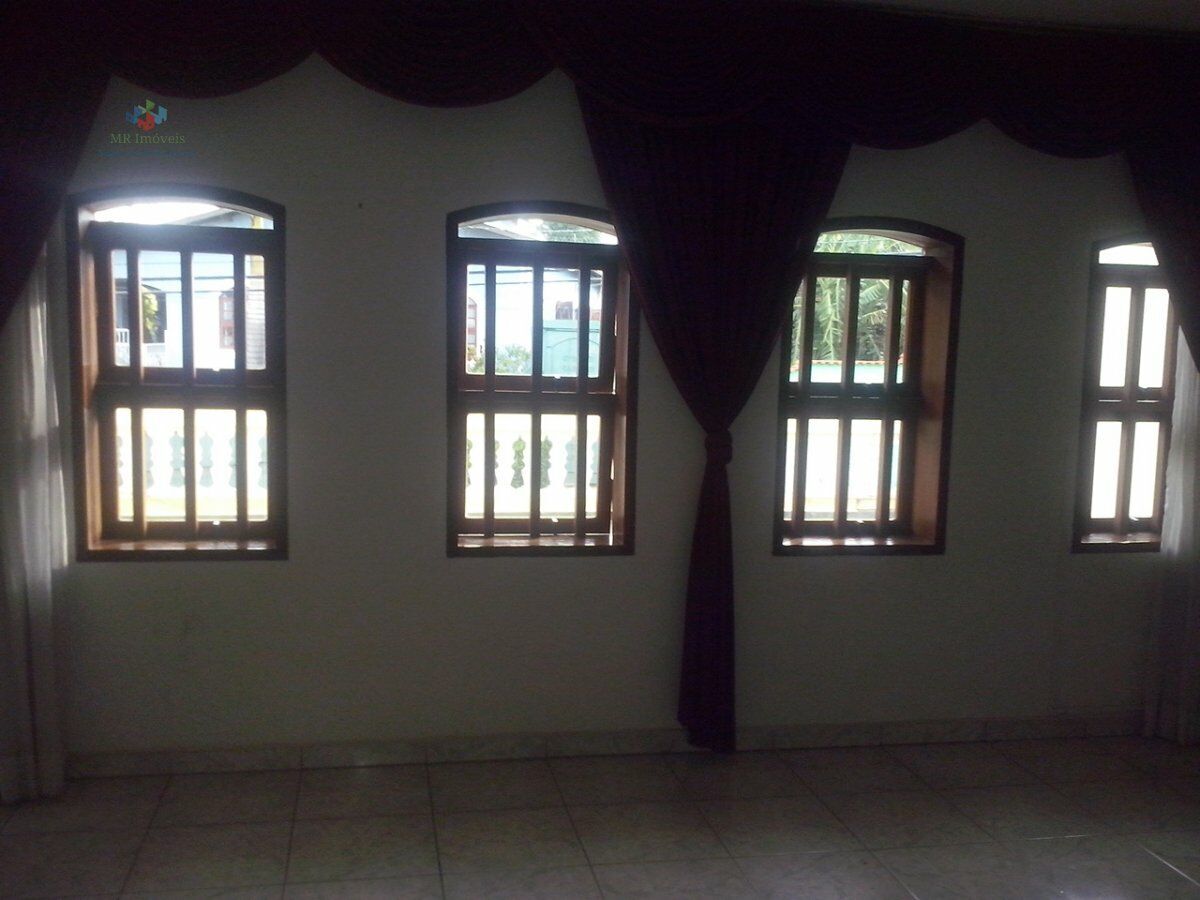 Sobrado à venda com 3 quartos, 150m² - Foto 4