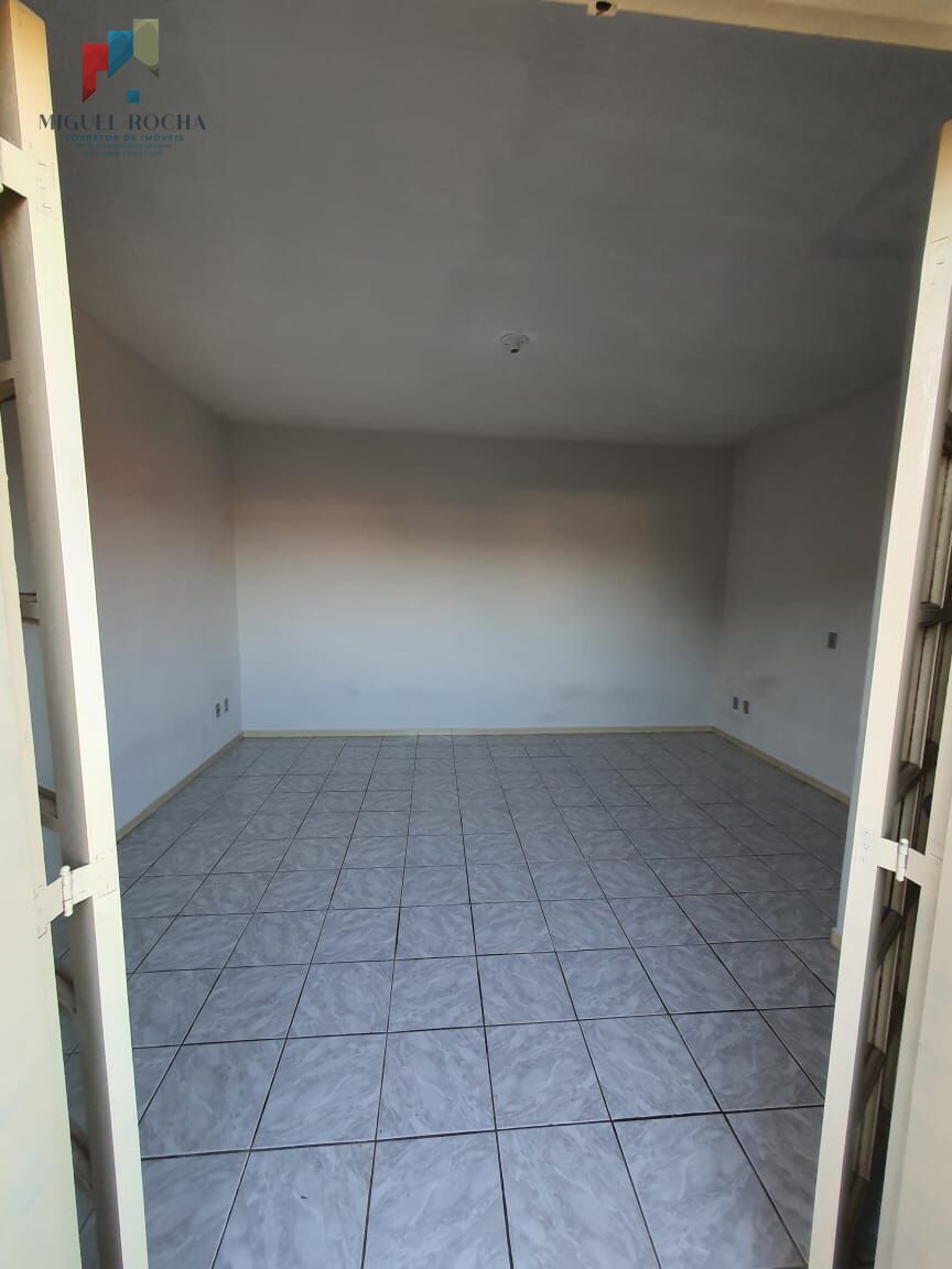 Casa, 4 quartos, 180 m² - Foto 33