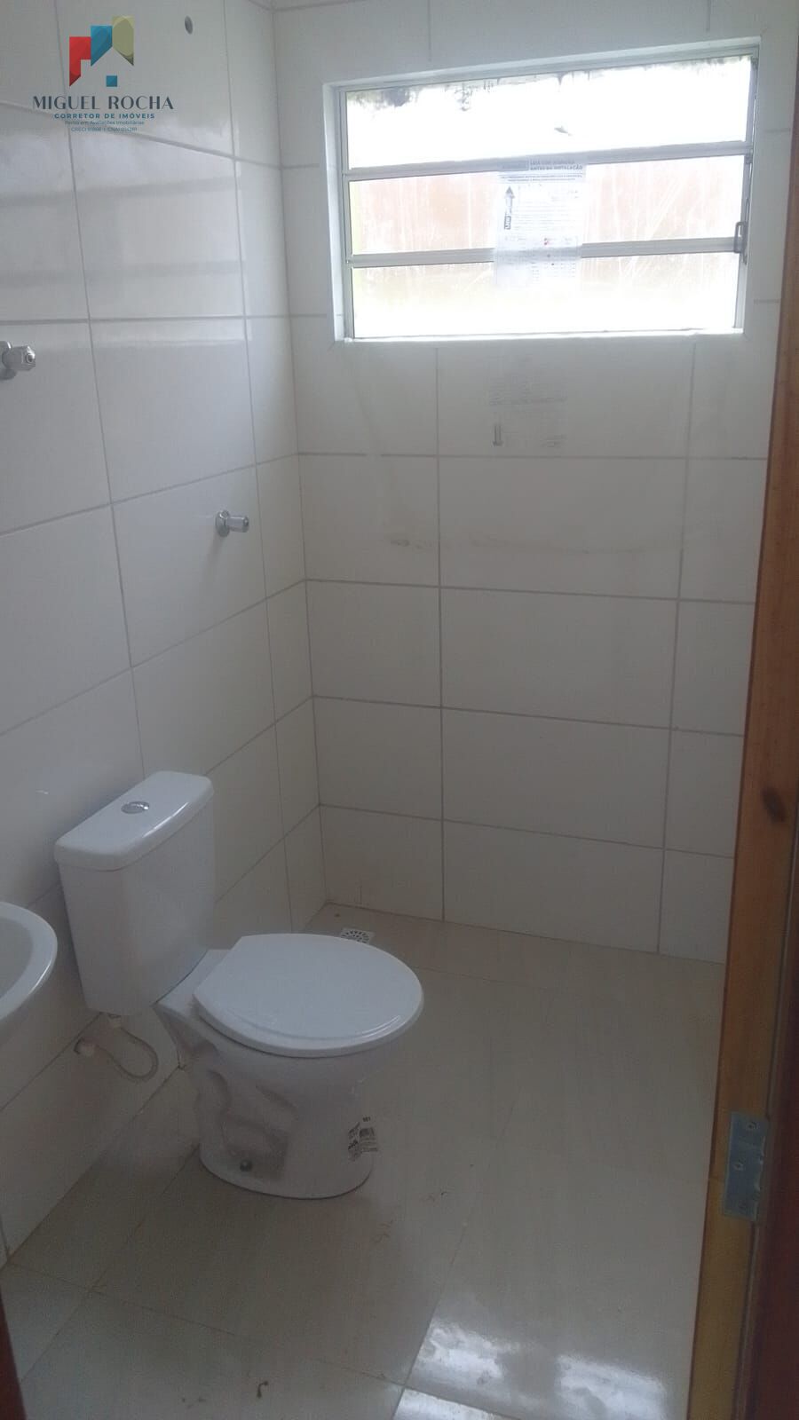 Casa à venda com 2 quartos, 125m² - Foto 4