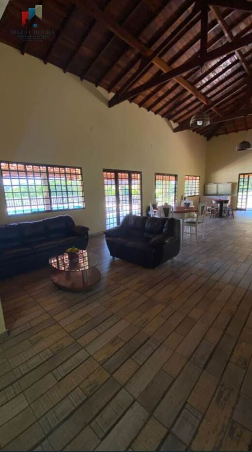 Fazenda à venda com 2 quartos, 48400m² - Foto 10