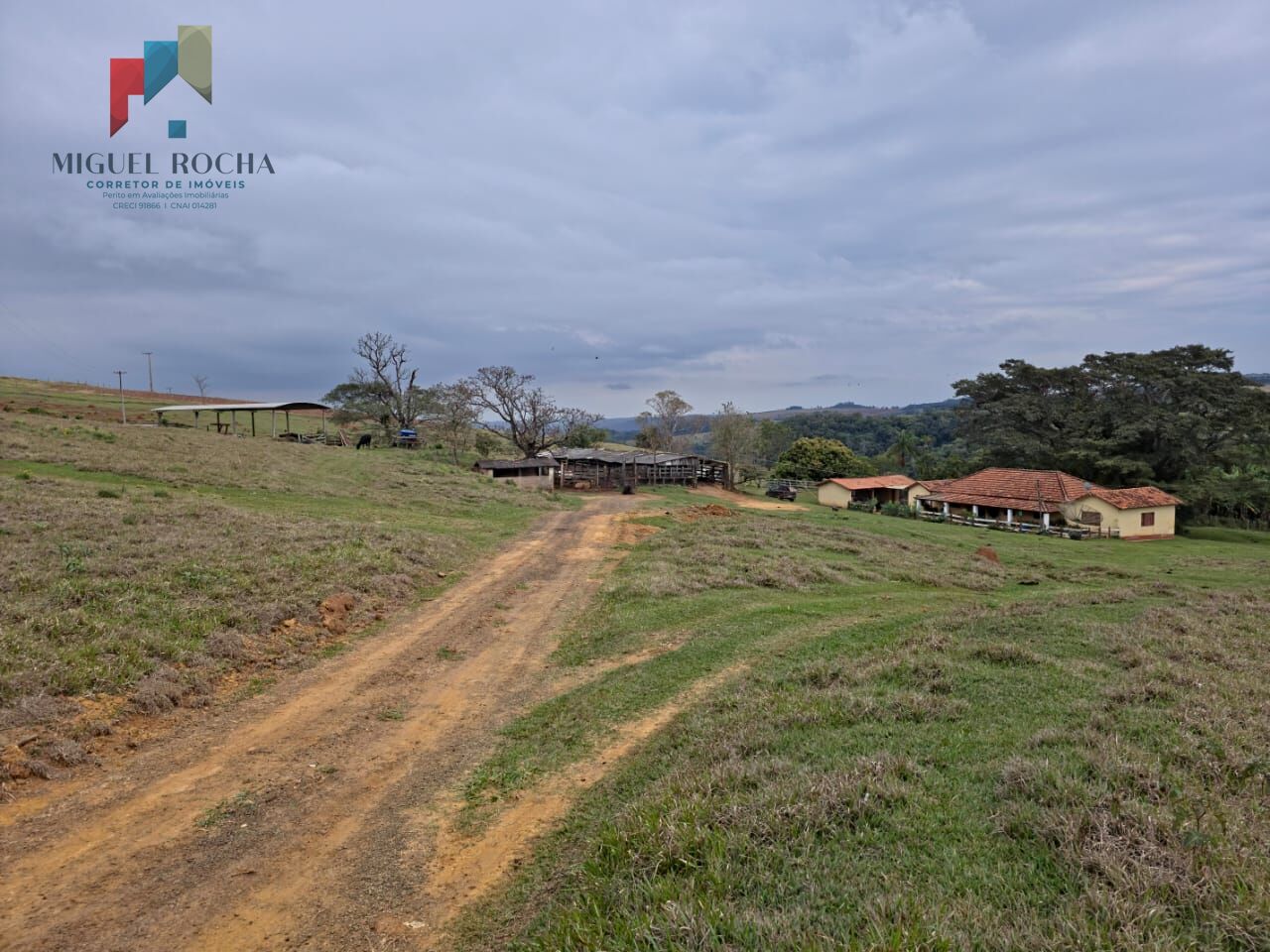 Sítio, 2 quartos, 87 hectares - Foto 11