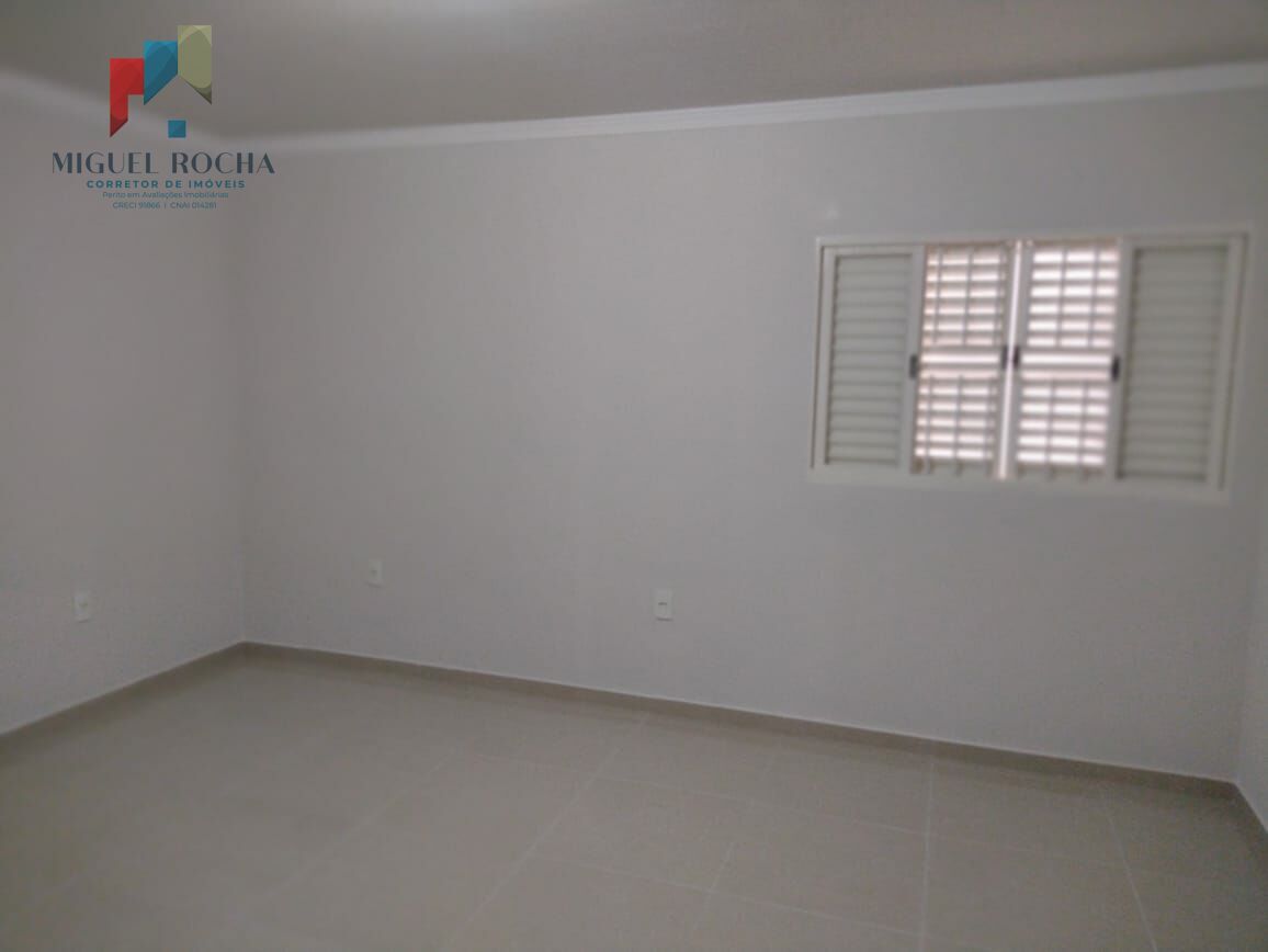 Sobrado à venda com 3 quartos, 213m² - Foto 13