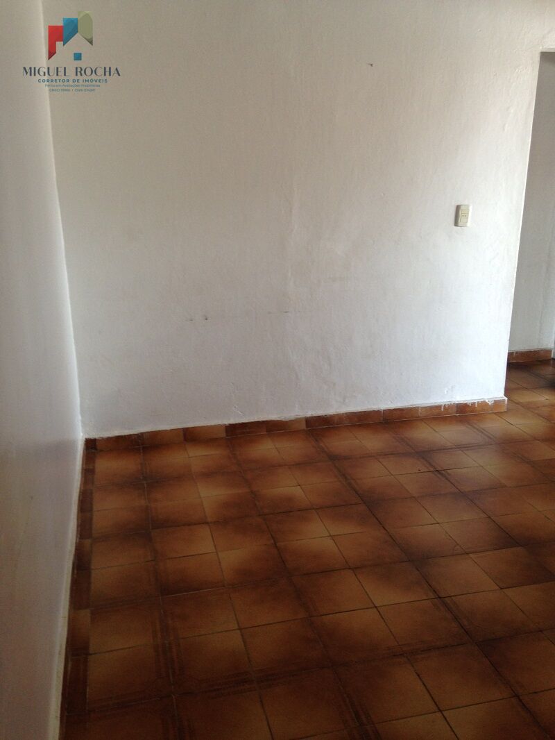 Casa à venda com 3 quartos, 200m² - Foto 21