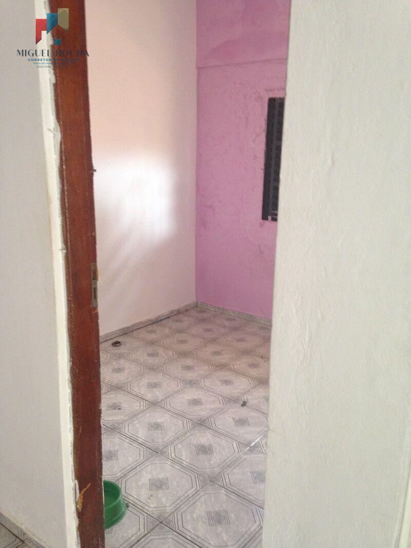 Casa à venda com 3 quartos, 200m² - Foto 24